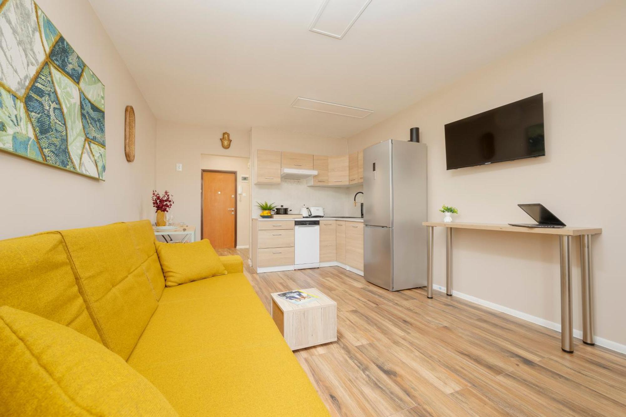 Zoliborz Modern Apartment 8Th Floor By Noclegi Renters 바르샤바 외부 사진